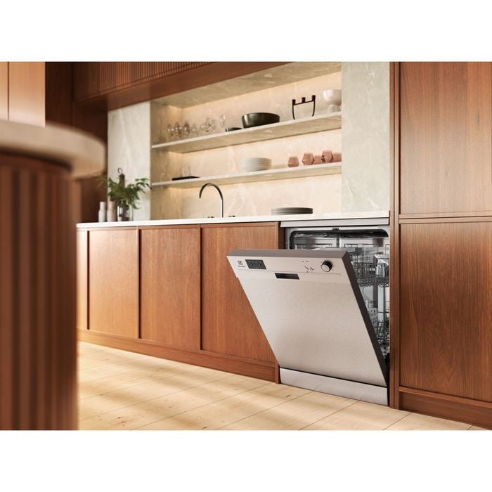 Electrolux EFF1460VSA Freestanding Dishwasher 60cm With 14 Of Place Setting | TBM Online