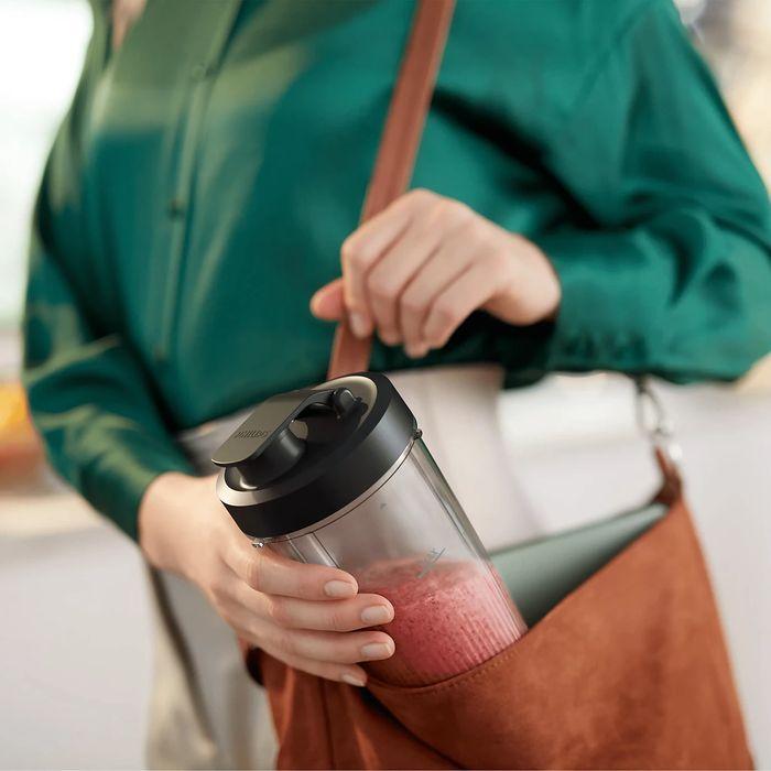 Philips HR2767/00 Blender Problend Plus Technology Dishwasher Safe | TBM Online