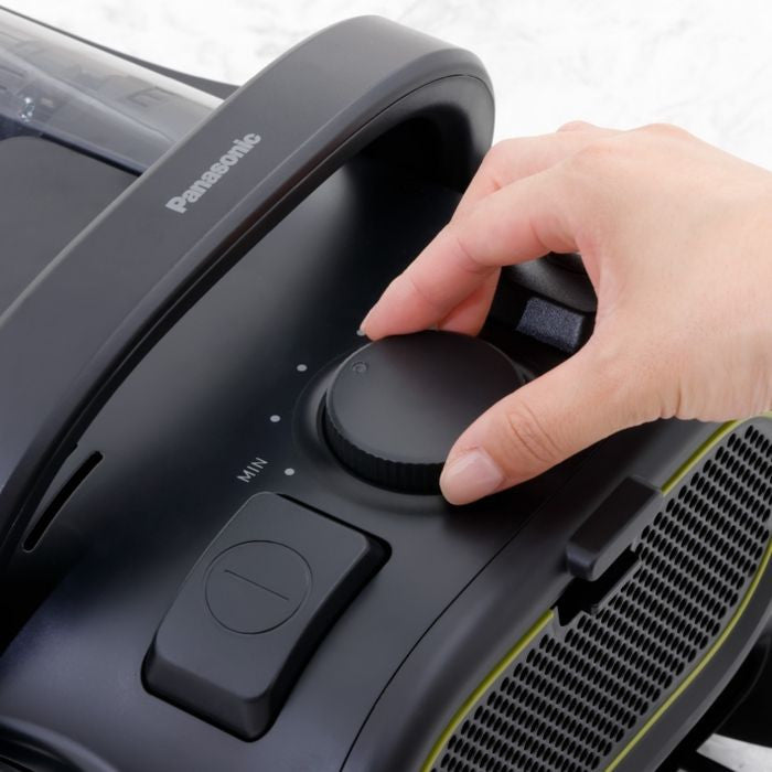 Panasonic MC-CL605KV47 Vacuum Cleaner Full Capture Nozzle Mega Cyclone HEPA Filter 2000W