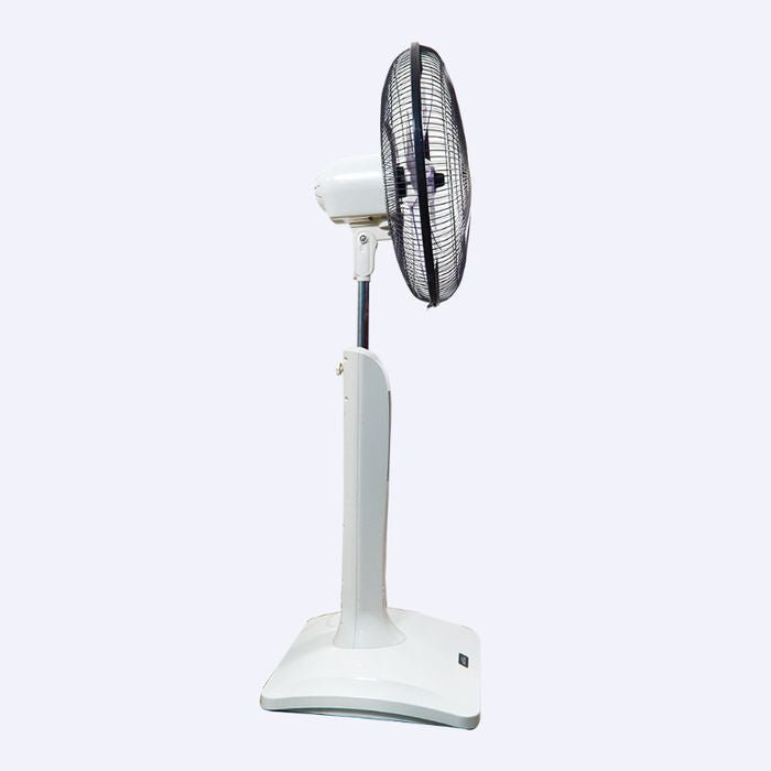 Mistral MSF-1805MR Stand Fan 18" 3 Blades Pearl White | TBM Online
