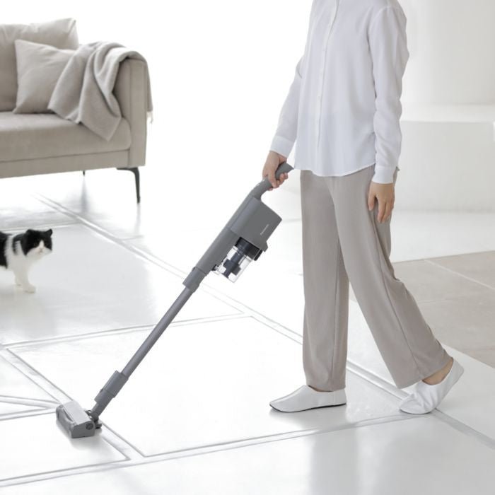 Panasonic MC-SB53KH147 Tangle-Free Cyclone Cordless Stick Vacuum Cleaner | TBM Online