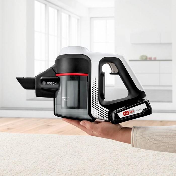 Bosch BCS61113 Cordless Vacuum Cleaner | TBM Online