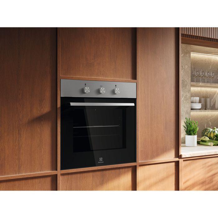 Electrolux KOHHE00BX 65.0L Built-In Single Oven 300 Series Stainless Steel With Back Glass