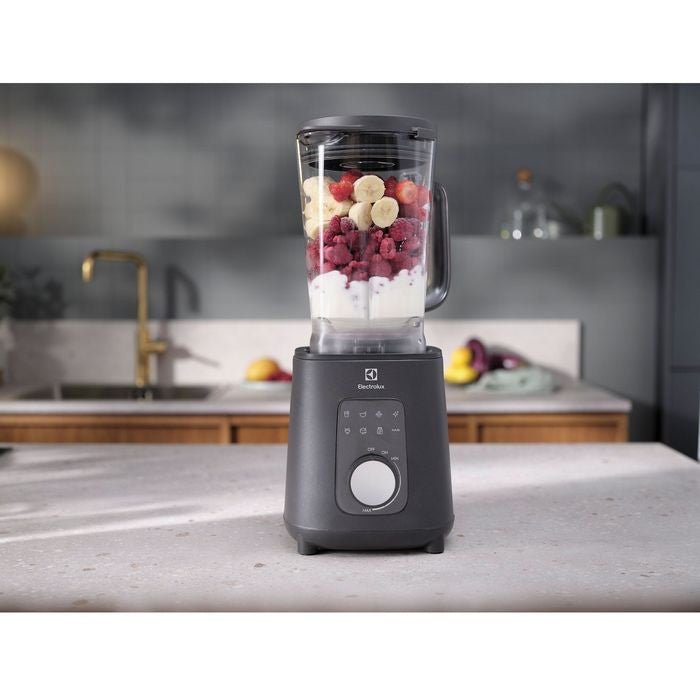 Electrolux E7TB1 - 700P Blender Ultimatetaste 700 2L 1500W | TBM Online