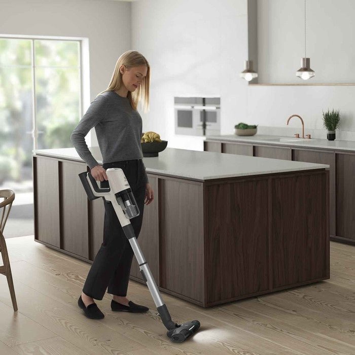 Electrolux EFP91814WH Cordless Stick Vacuum Cleaner 400W Shell White | TBM Online