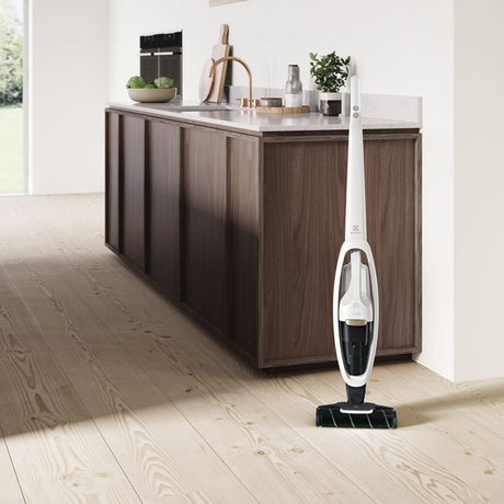 [CLEARANCE][Display Set] Electrolux WQ71 - 2BSWF Handhelp Cordless Stick Vacuum Cleaner 21.6V With LED Light Satin White | TBM Online