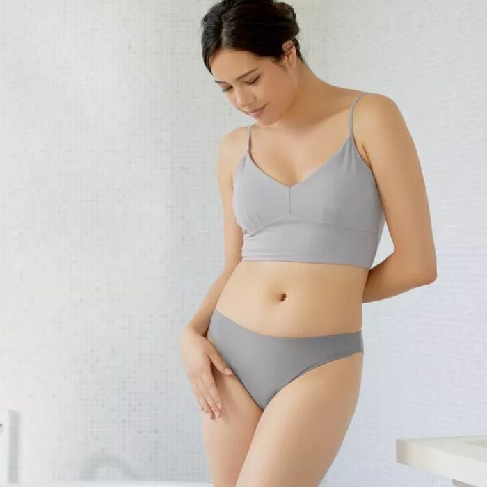 Panasonic ES - WV62BH200 Bikini Trimmer & Shaver Gentle And Smooth Finishing White | TBM Online