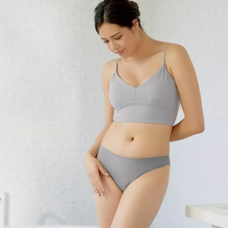 Panasonic ES - WV62BH200 Bikini Trimmer & Shaver Gentle And Smooth Finishing White | TBM Online