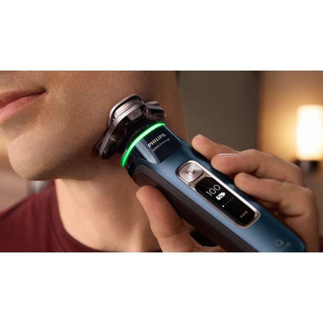 Philips XP9201/30 i9000 Prestige Wet & Dry Electric Shaver With SkinIQ | TBM Online
