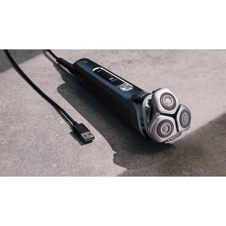 Philips XP9201/30 i9000 Prestige Wet & Dry Electric Shaver With SkinIQ | TBM Online
