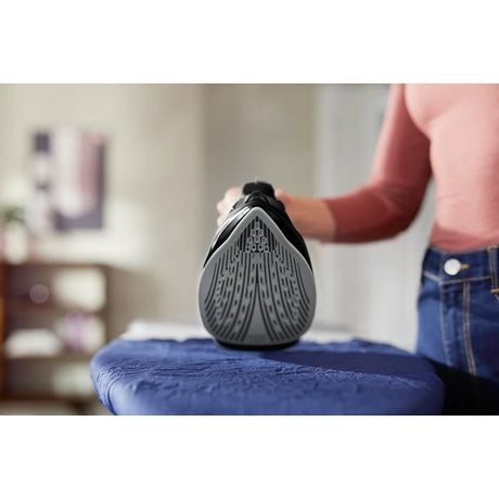 Philips DST5040/86 Steam Iron 5000 Series 2600W Auto Off Function | TBM Online