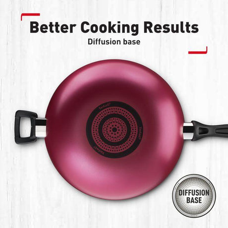 Tefal B22494 Light & Clean Wokpan With Lid 32cm | TBM Online