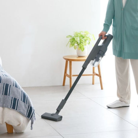 Panasonic MC-SBM20HV47 Vacuum Cleaner Lightweight Cordless Handheld Stick 1.6kg | TBM Online